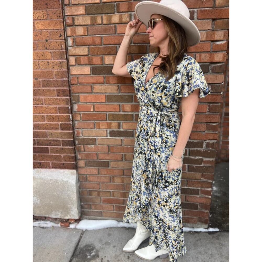 NEW Floral Print Wrap Ruffled Midi Dress LARGE - Picture 7 of 11